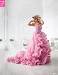 Colorful Wedding Dresses 2015 Beaded Strapless Pink Wedding Gowns Ruffles Wedding Photography Dress Studio Shoot Dress PH-5